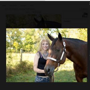 Meet your Posher, Courtnyee